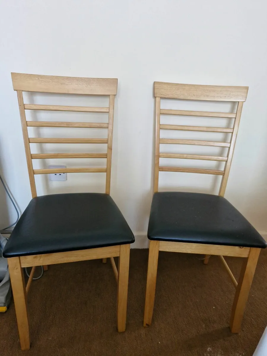 Pair kitchen chairs