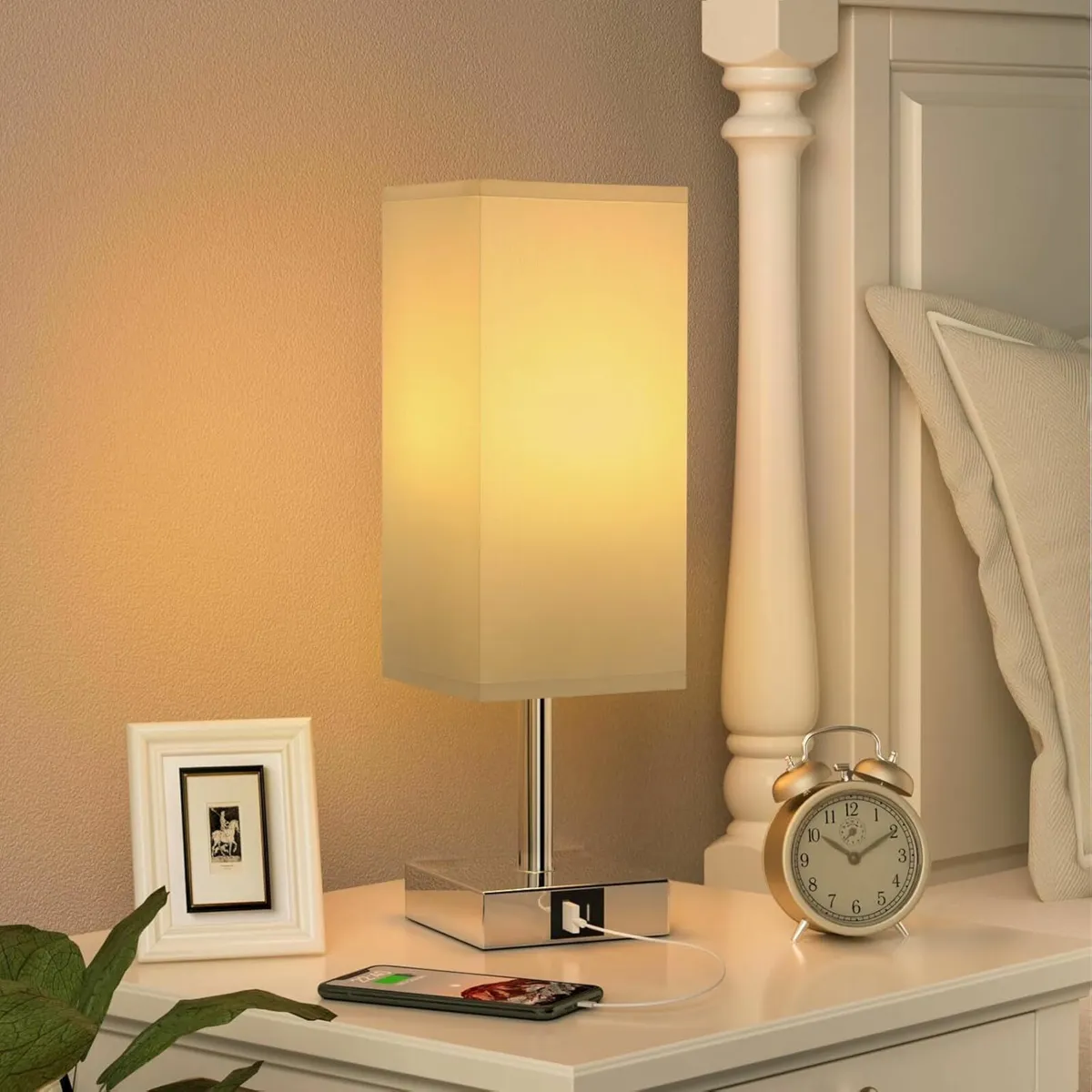 Bedside Lamp Touch Control Table Lamp with USB A+C - Image 1