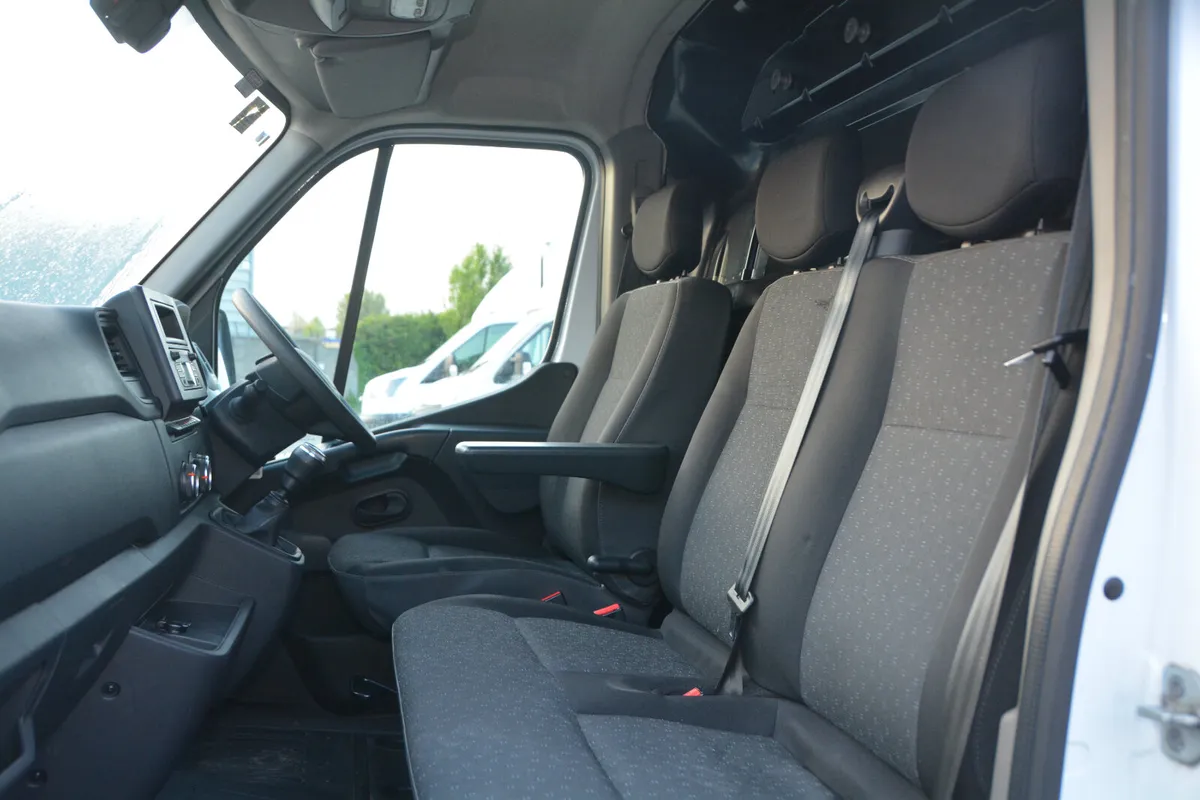 Opel Movano LWB High Roof # Dealer Service History - Image 4