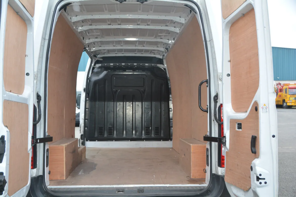 Opel Movano LWB High Roof # Dealer Service History - Image 2