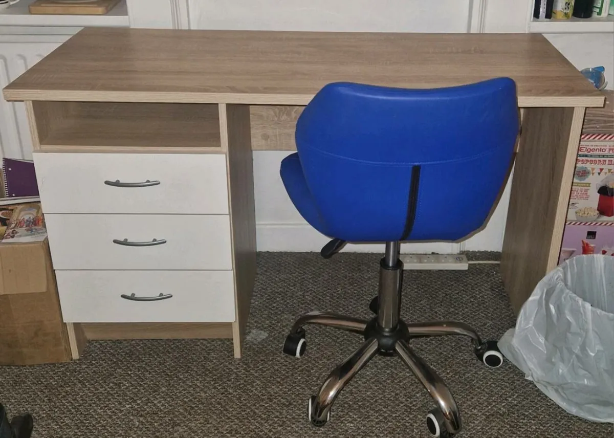Home office desk and chair Set - Image 1
