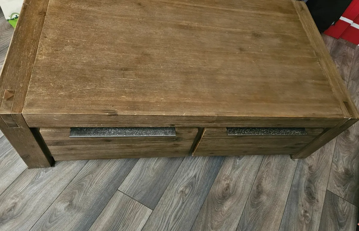 Coffee table - Image 1