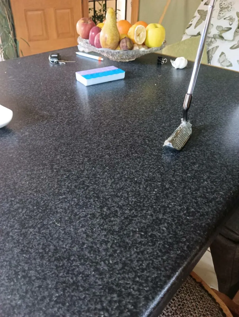 Double sided golf club new still in wrapper - Image 3