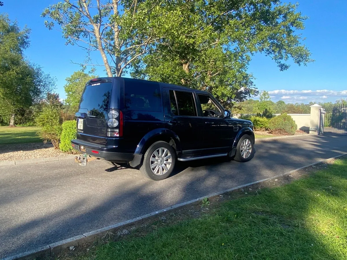 Land Rover. Discovery - Image 3