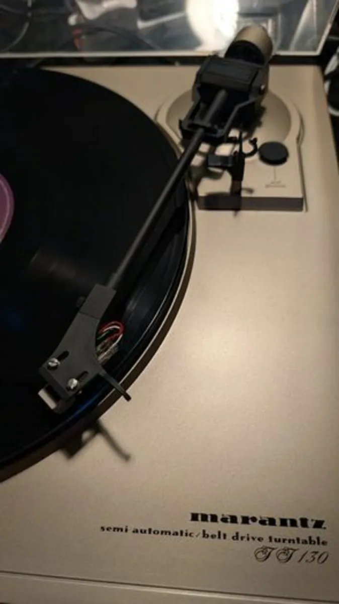 Marantz TT130 Vintage Turntable - Classic Gold - Image 2