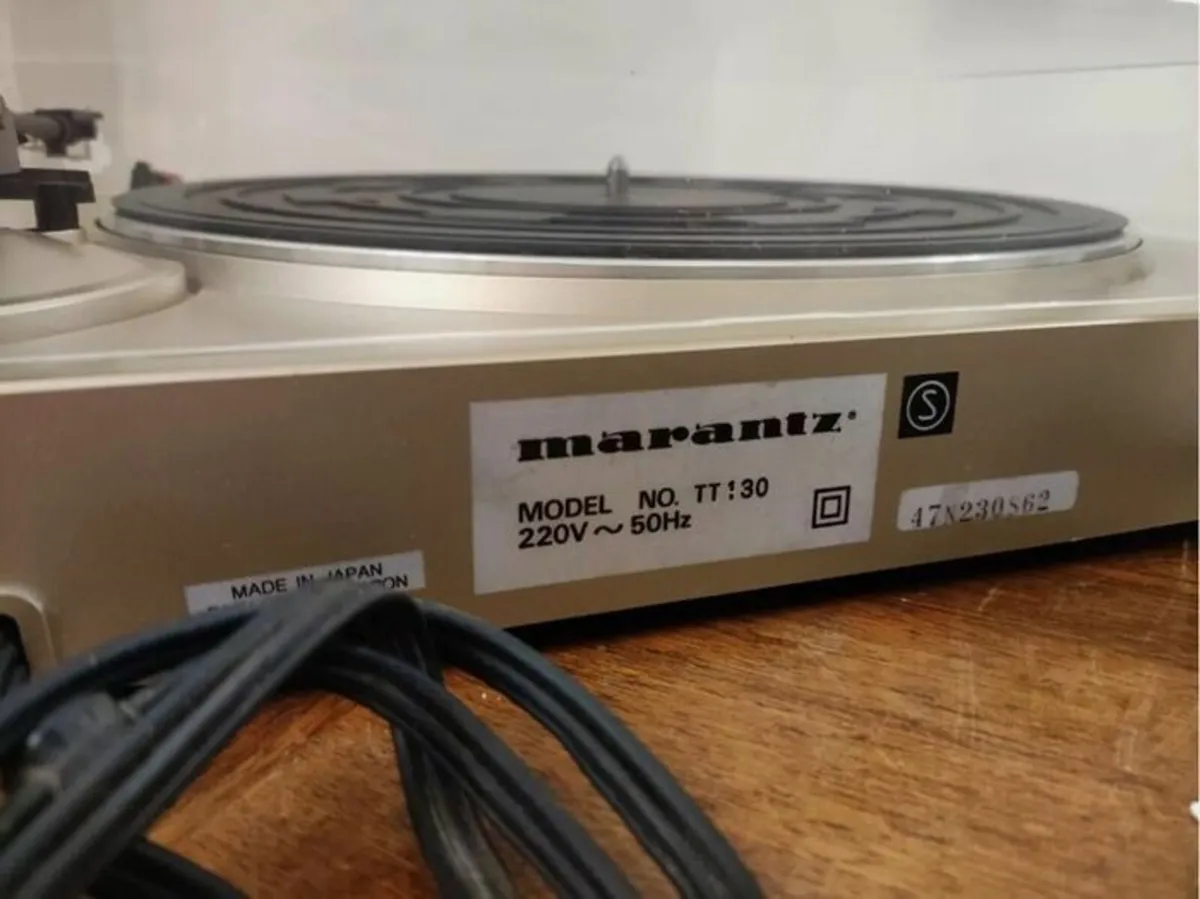 Marantz TT130 Vintage Turntable - Classic Gold - Image 3
