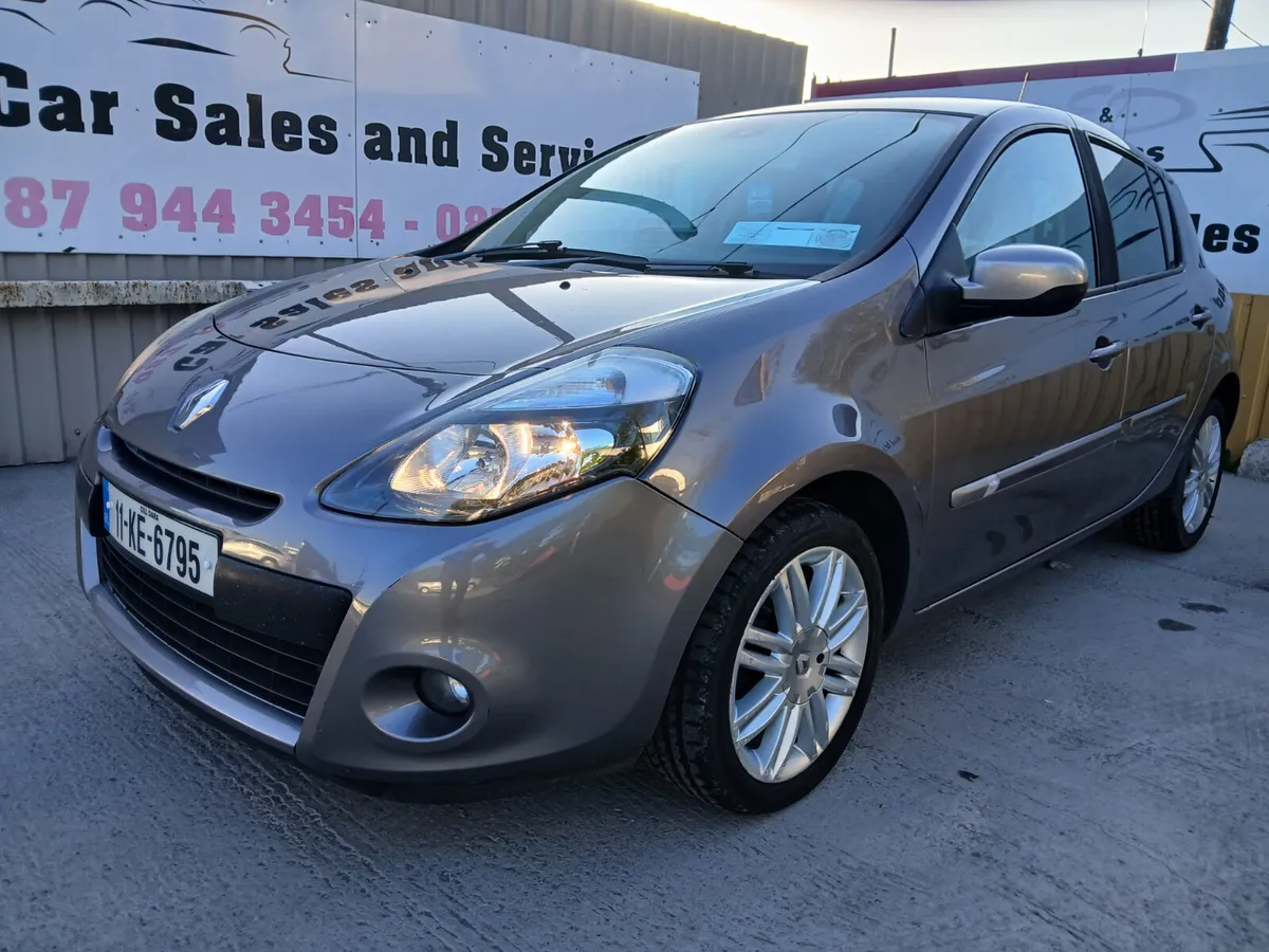 2011 Renault Clio 1.1 TomTom Warranty - Image 4