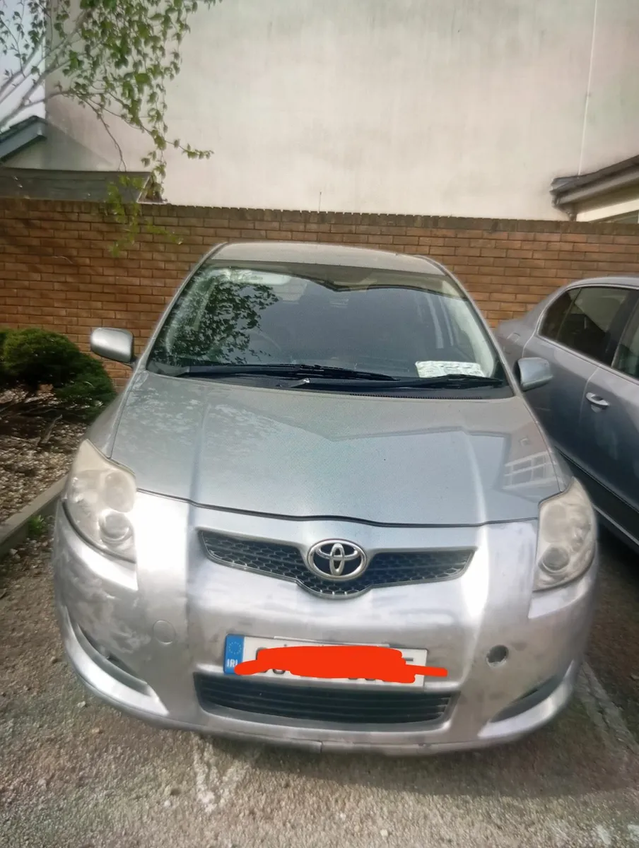 Toyota Auris 2008 - Image 1