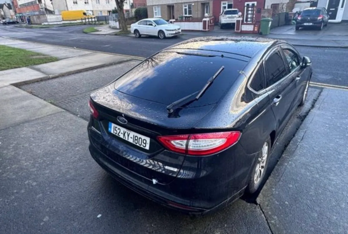 2015 Ford mondeo Titanium model - Image 3