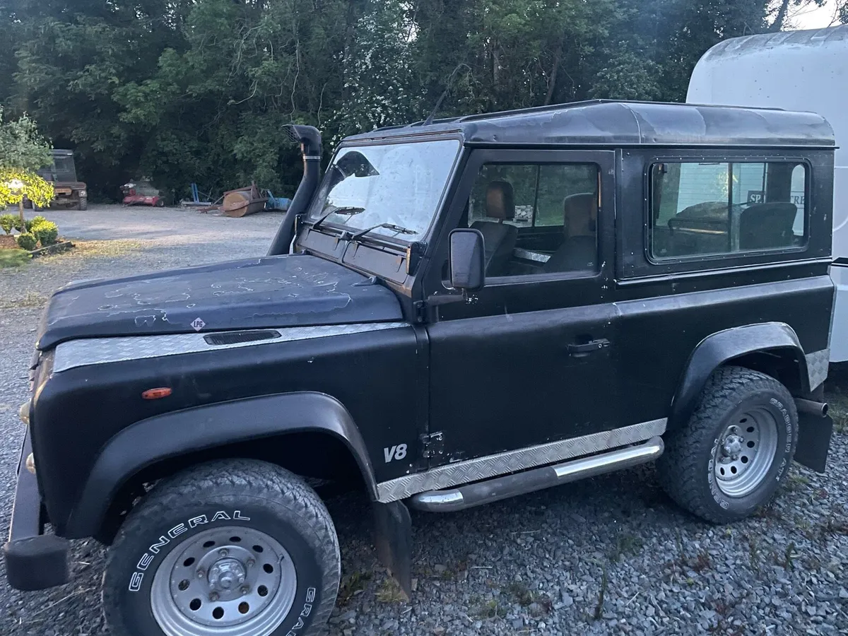 Land Rover 90 V8 LPG - Image 4
