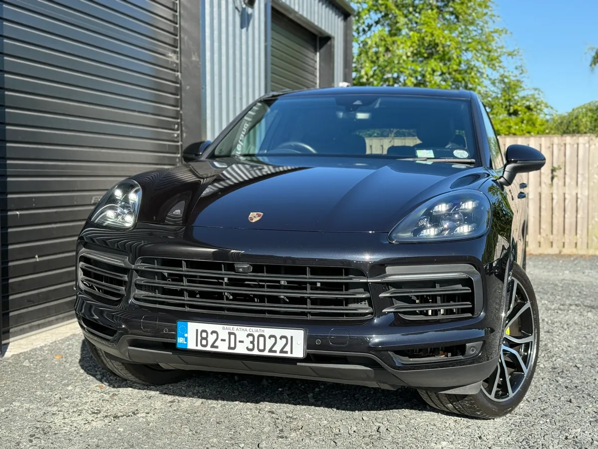 Porsche Cayenne Hybrid - Image 2