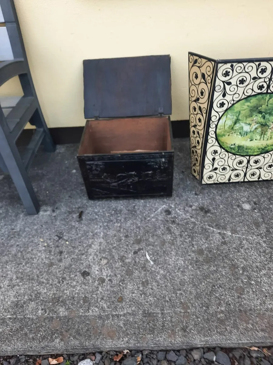 Vintage log box and firescreen - Image 2