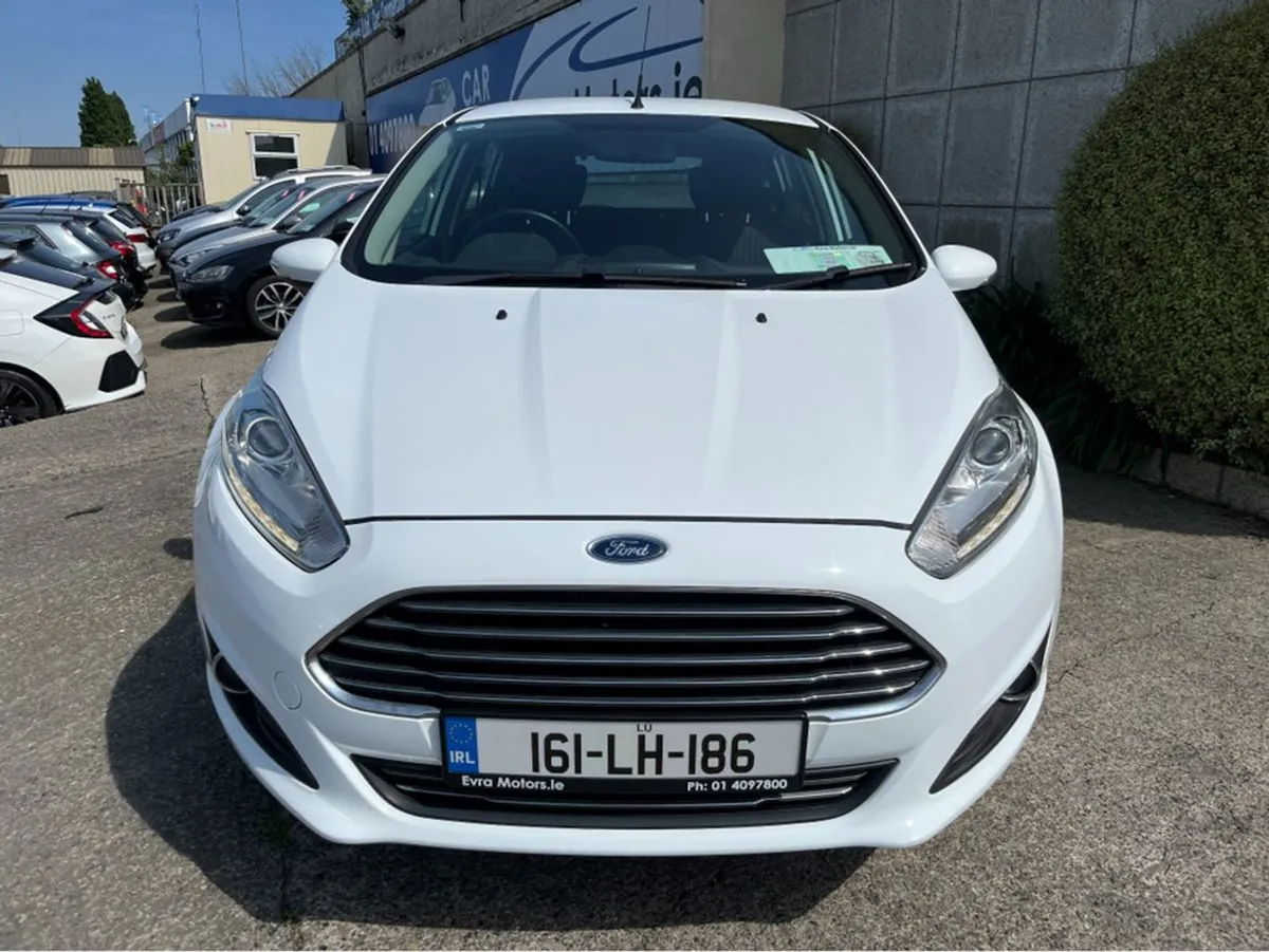 Ford Fiesta Titanium 1.0 Petrol //low Miles// - Image 4