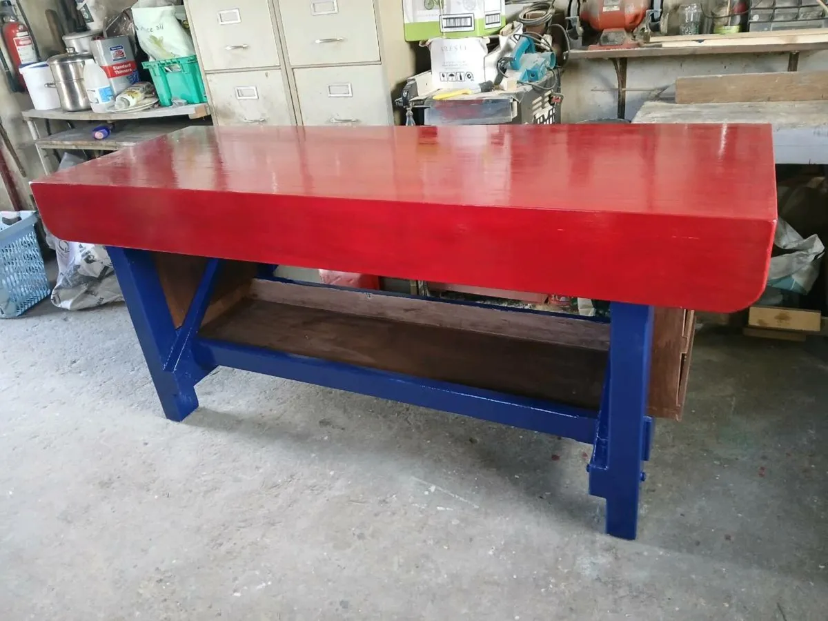 Work bench - Image 1