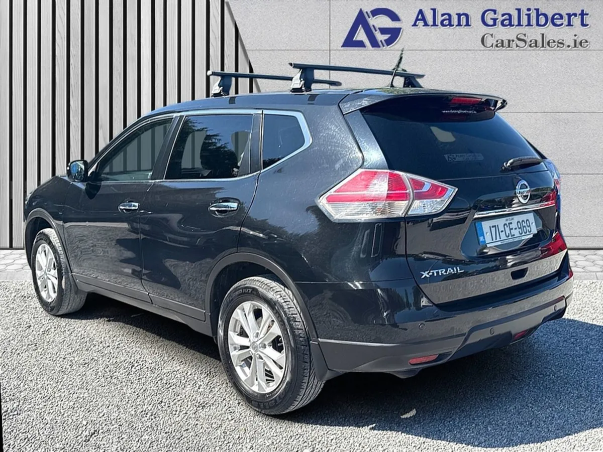 Nissan X-Trail 1.6 Diesel SV 7 Seats Sunroof - Image 2