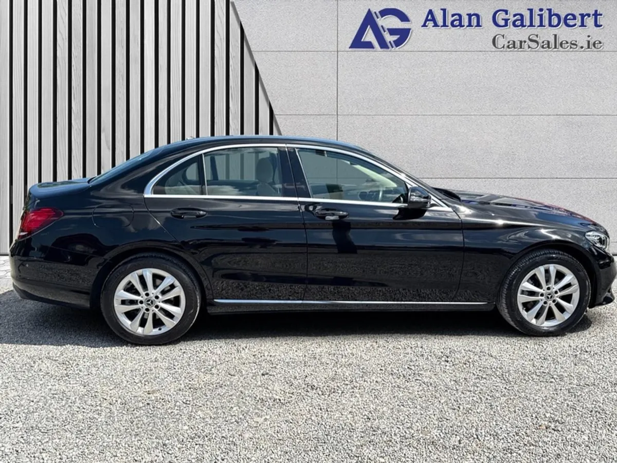 Mercedes-Benz C-Class 200D 1.6 Diesel Auto Avantg - Image 3