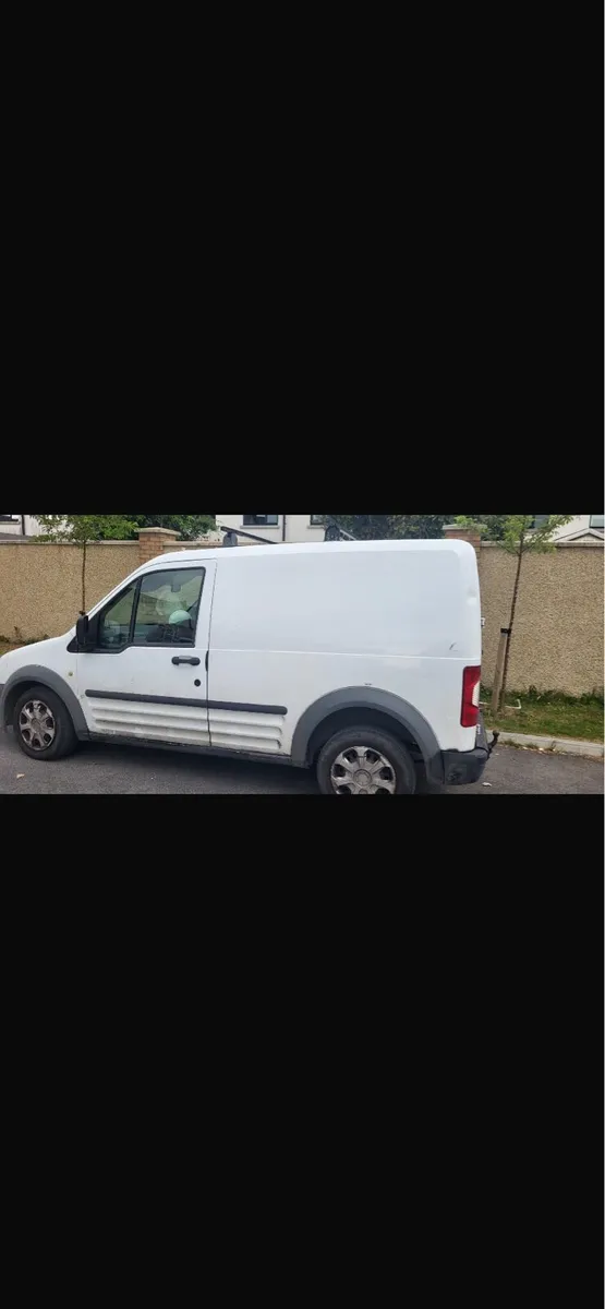 Ford Connect Van - Image 3