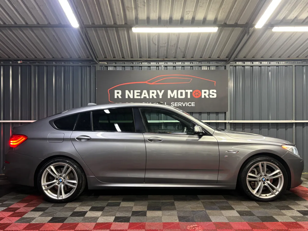 2016 162 BMW 5-Series GT  520d M Sport Auto - Image 4
