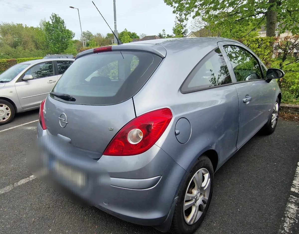 Opel Corsa 2010 - Image 4