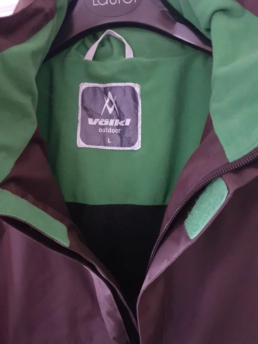 Volkl Ski or Tennis Jacket L - Image 2