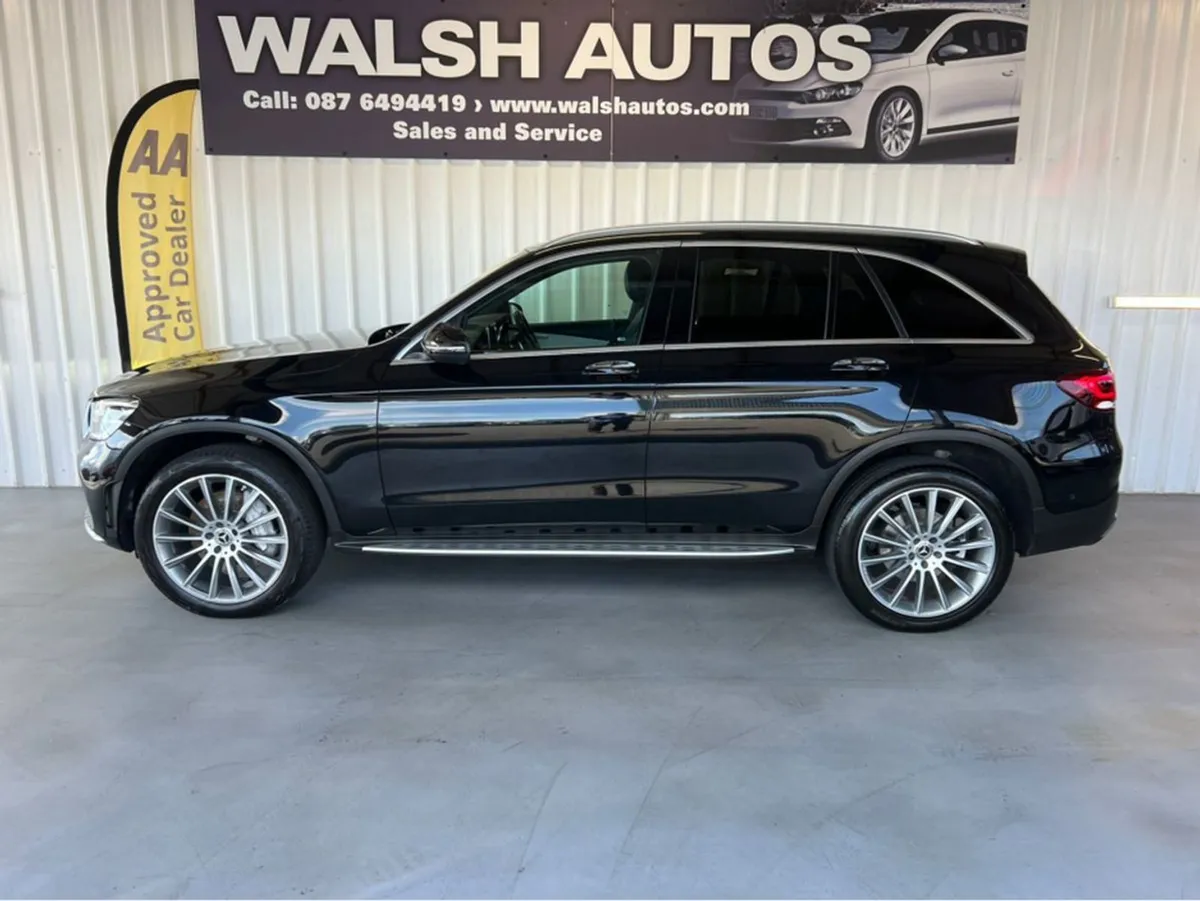 Mercedes-Benz GLC-Class 300 AMG Line Premium DE - Image 4