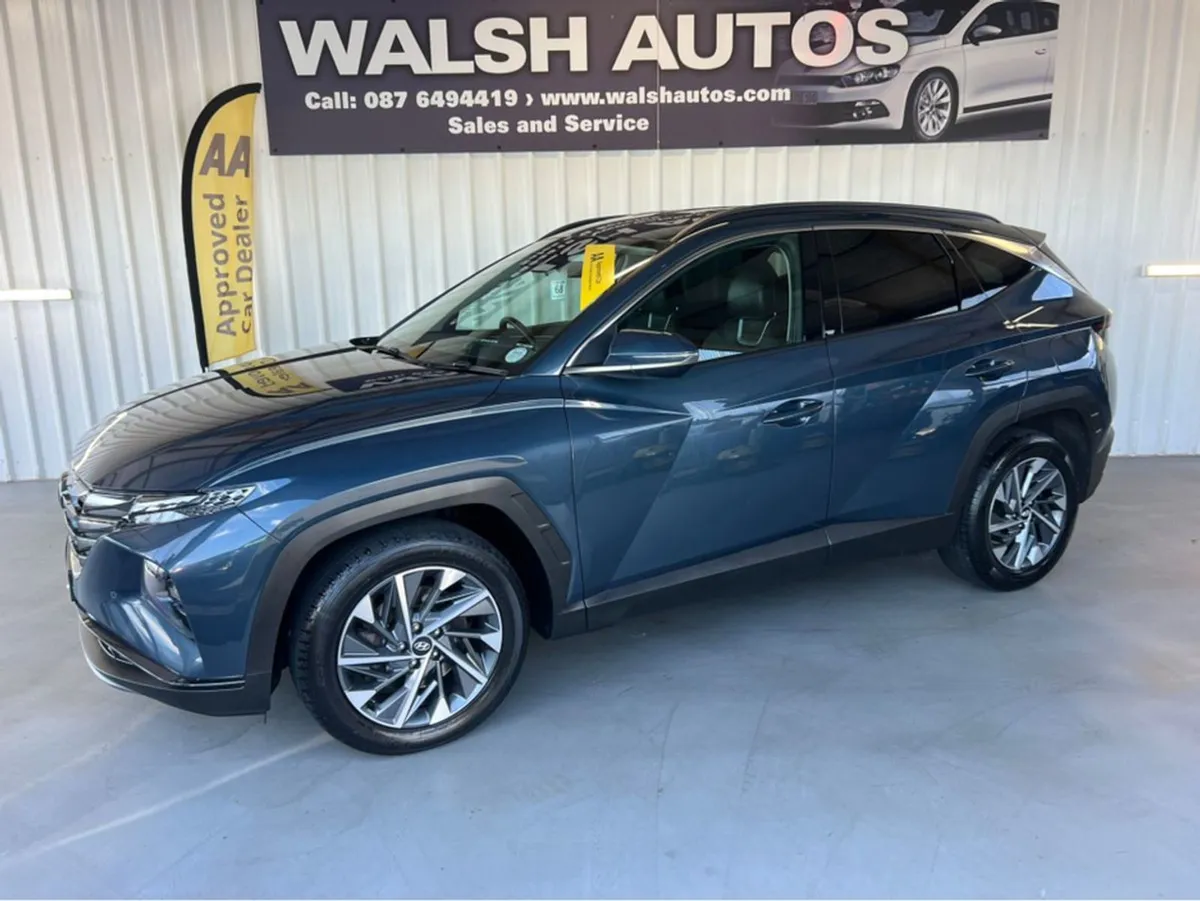 Hyundai Tucson Executive Plus 5DR - Image 3
