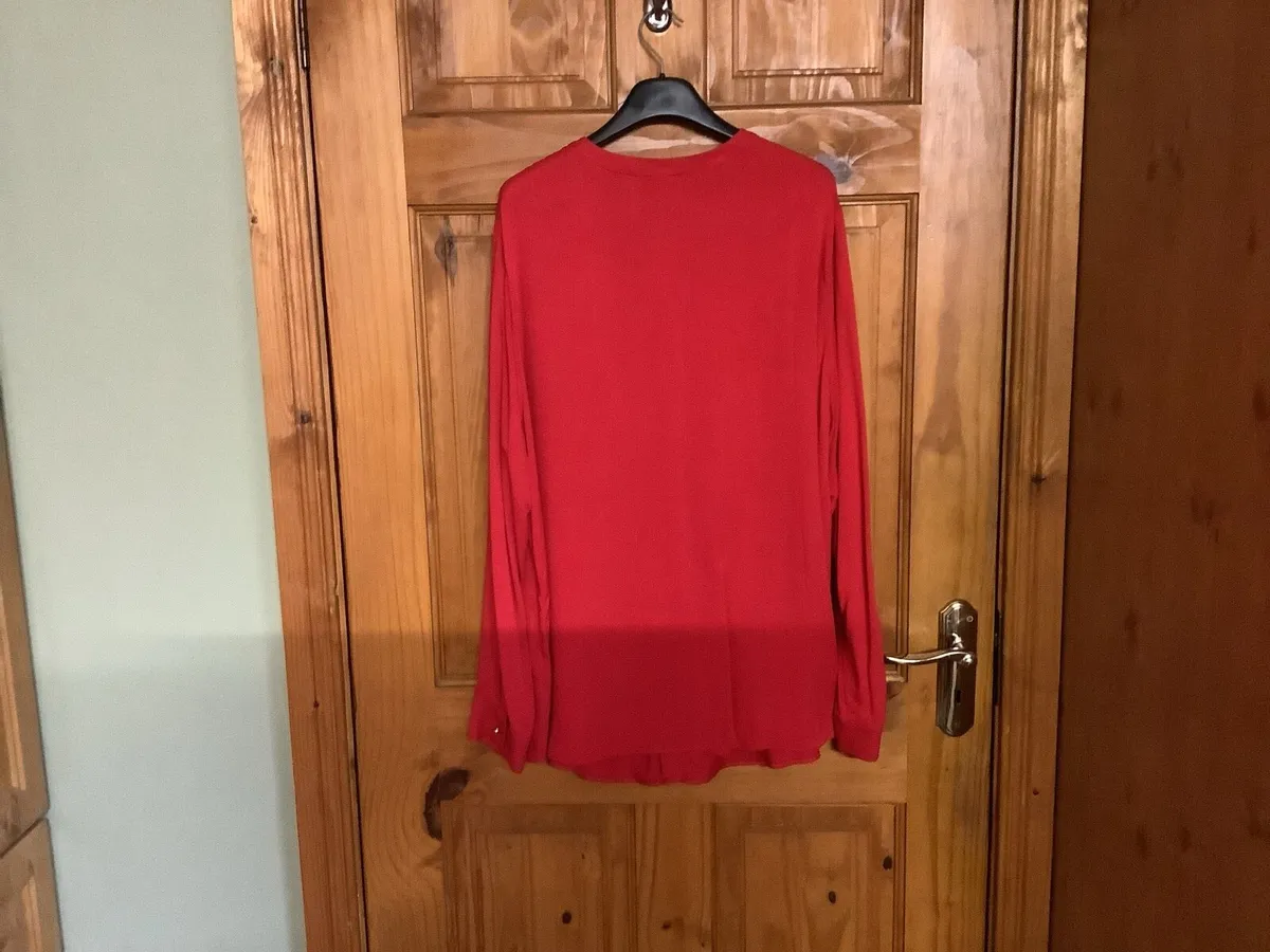 Blouse size 20 - Image 4