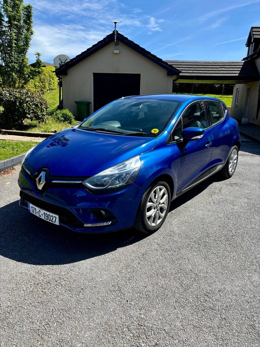 RENAULT CLIO 1.2 PETROL NCT 5/27! - Image 1