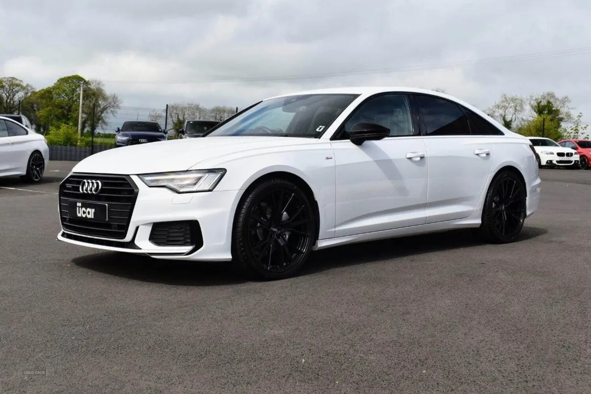 Audi A6 2.0 TDI 40 Black Edition - Image 3