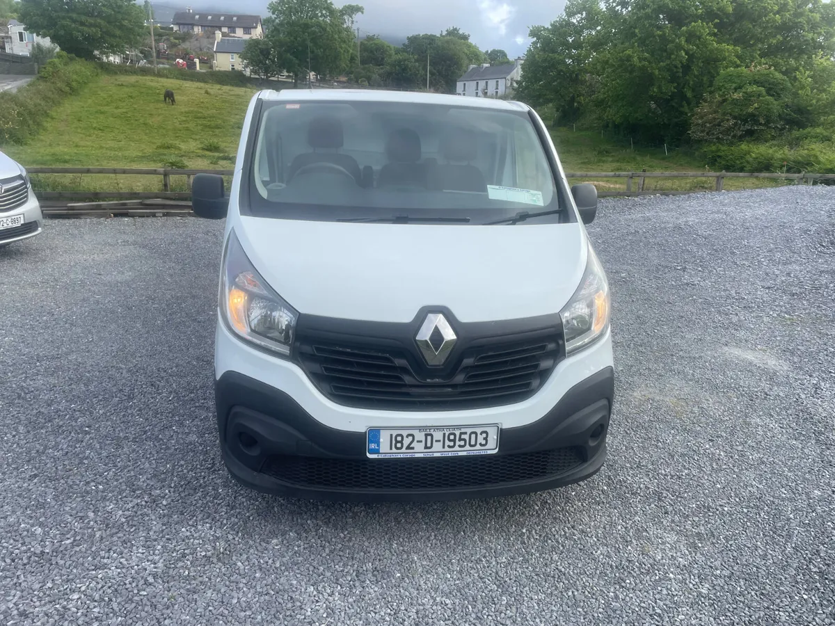 Renault Trafic 2018 - Image 2