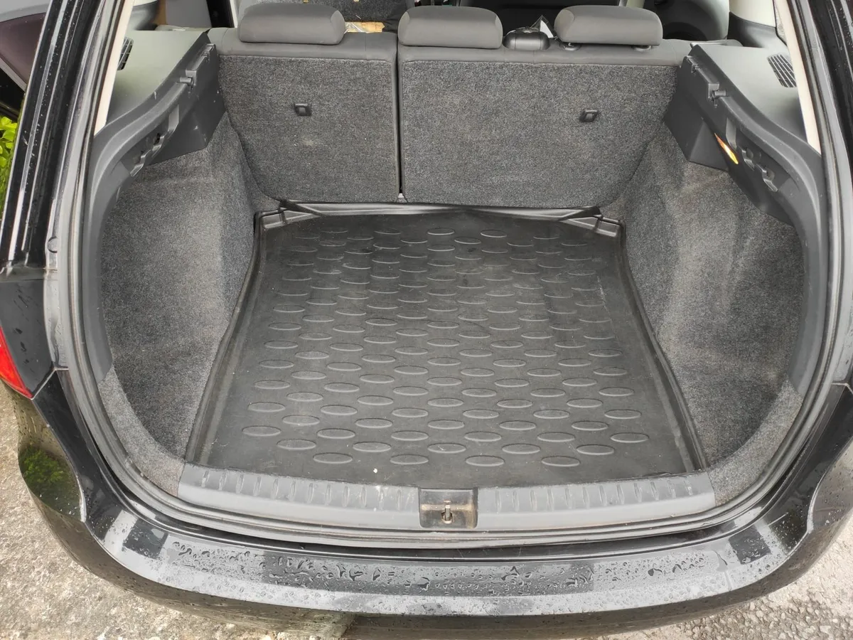 SEAT Ibiza 2012 - Image 4