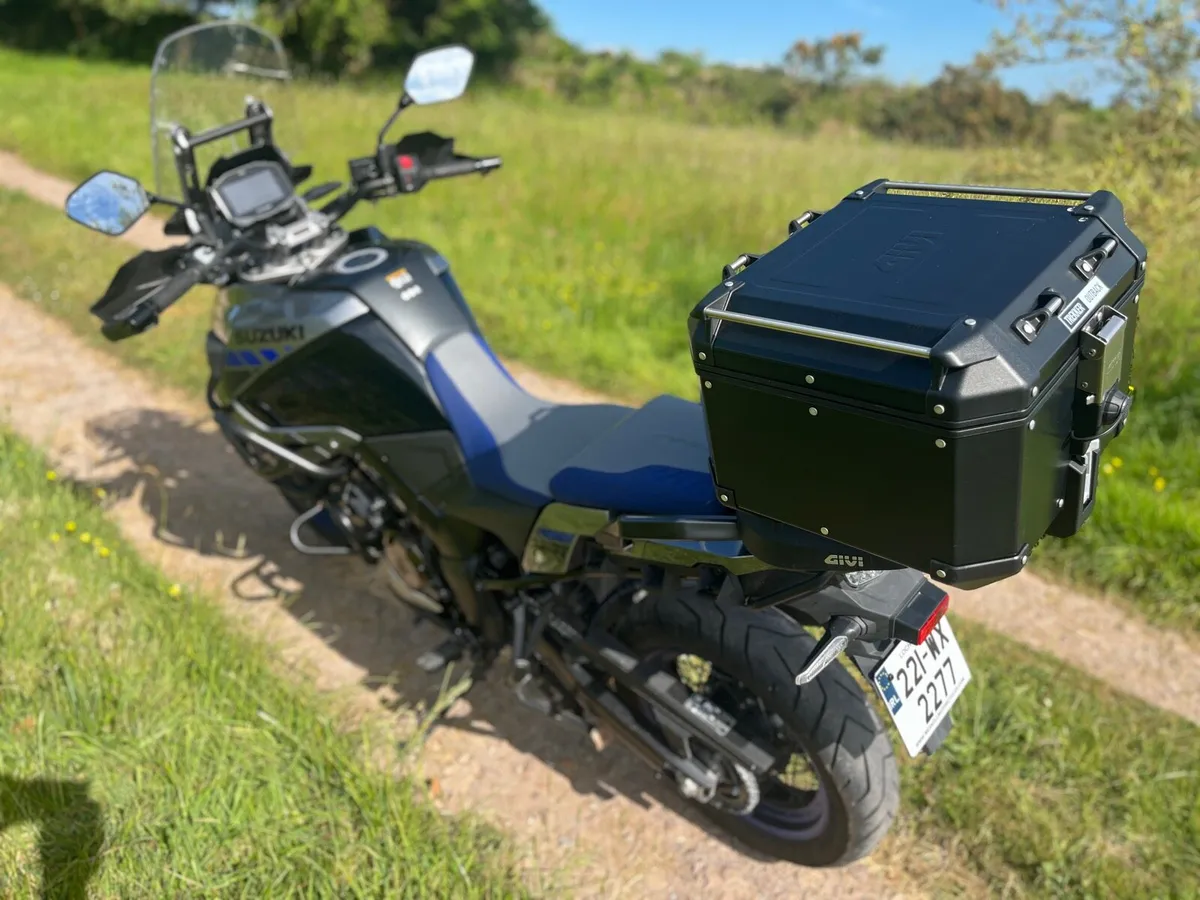 2022 Suzuki Vstrom 1050 xt - Image 4
