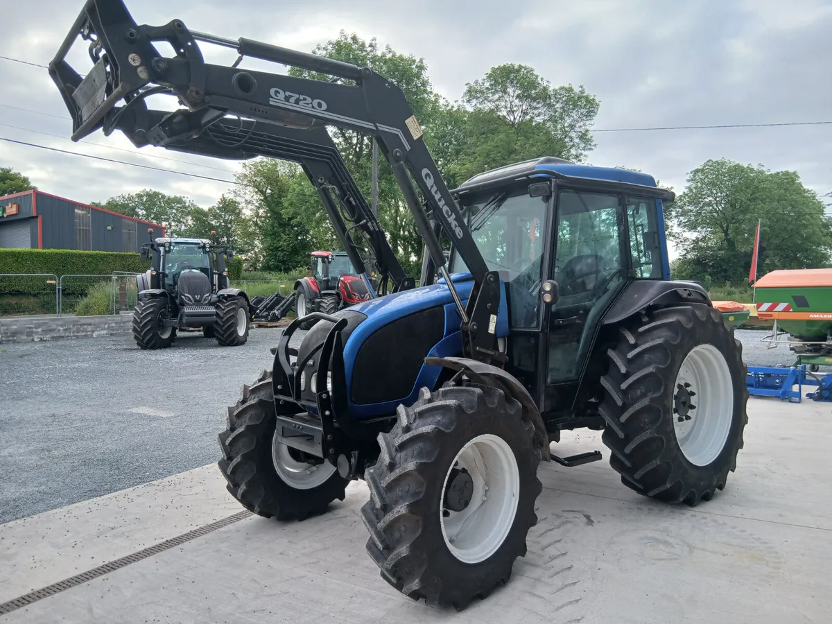 Valtra A95 & Quicke loader - Image 3