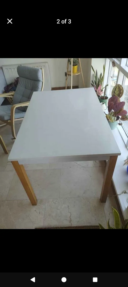 Dining table - Image 2