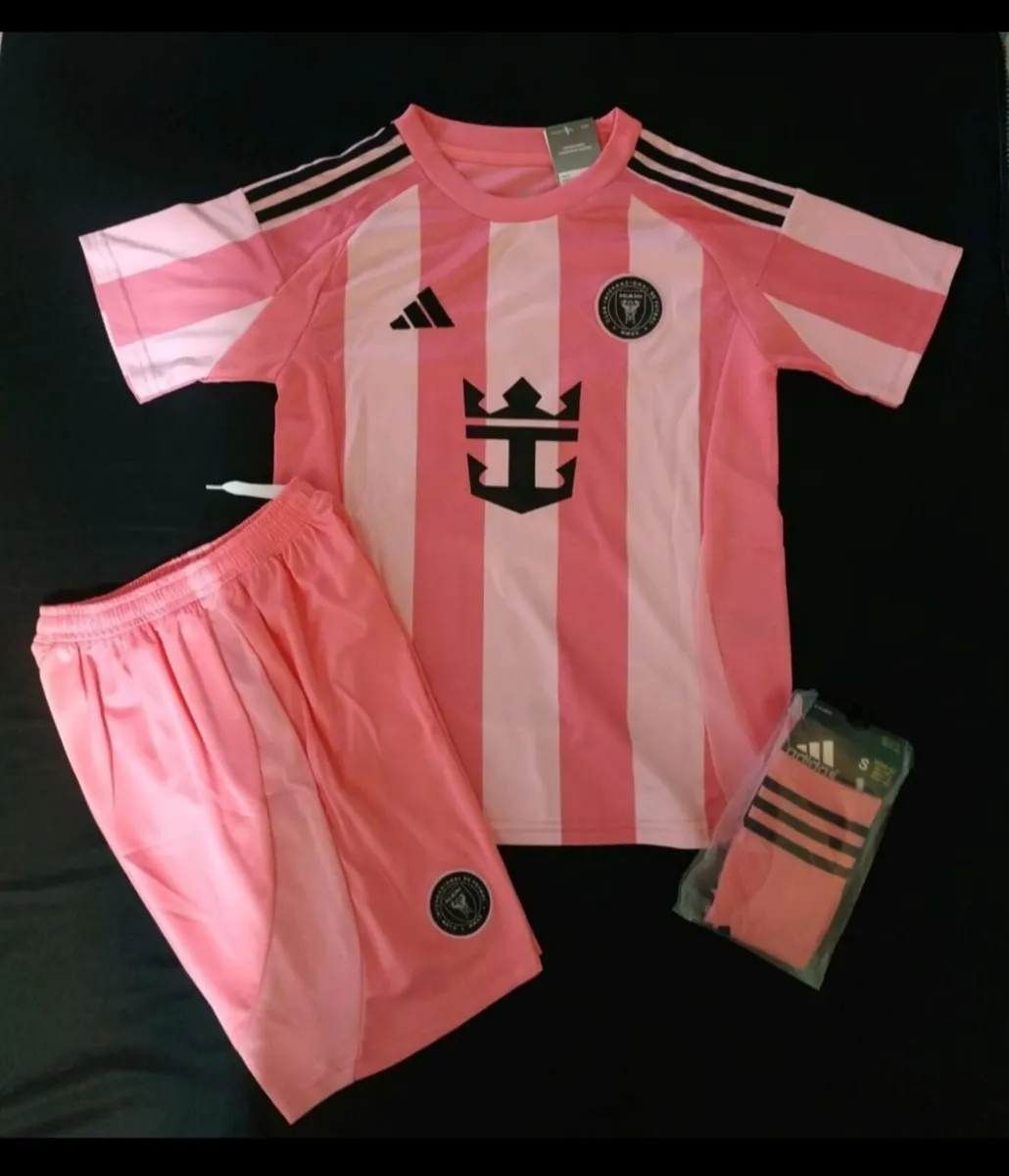 INTER MIAMI ( MESSI 10 ) KIDS KIT ,6/7,7/8, 8/9 yr - Image 2