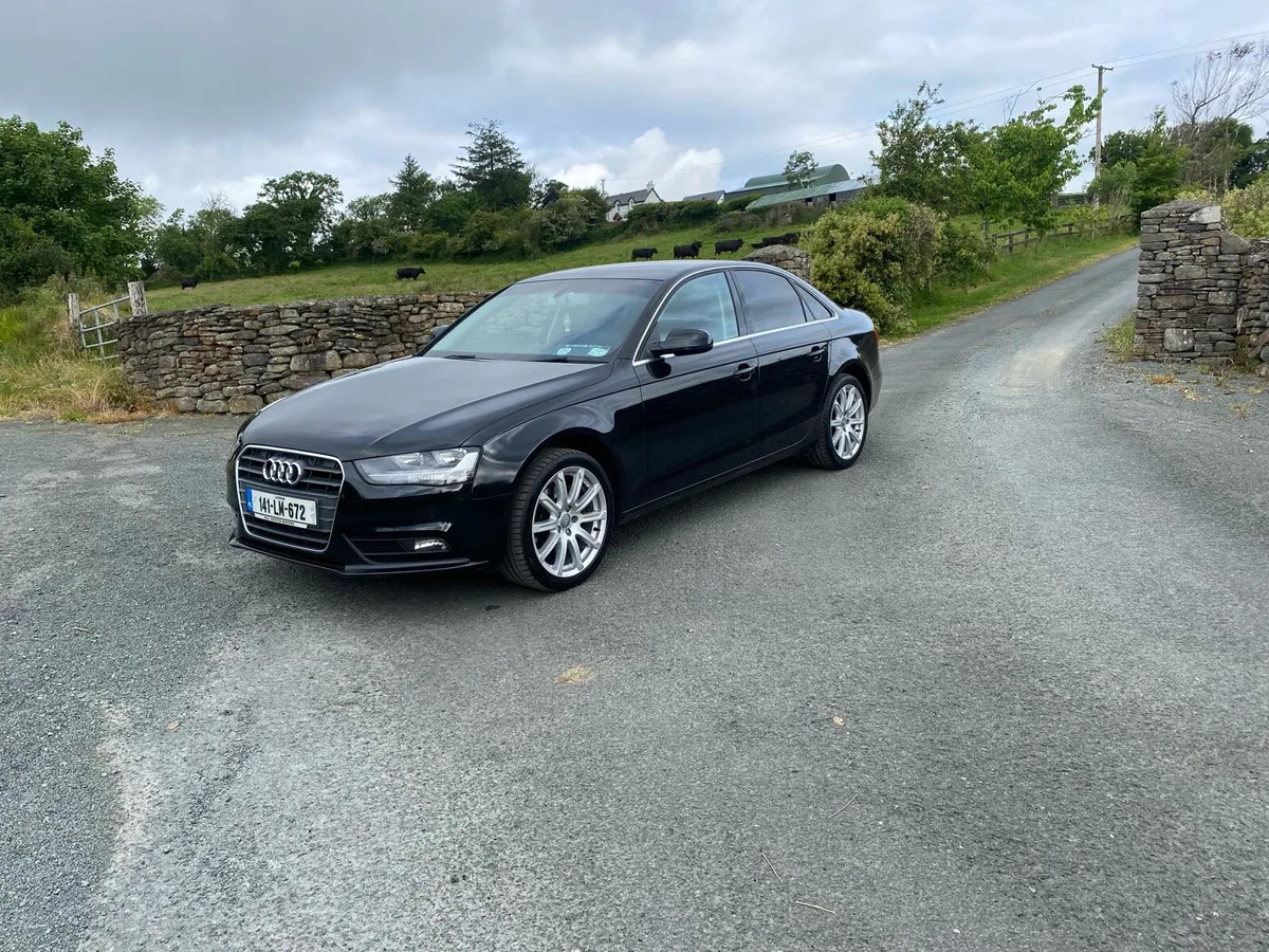 Pristine audi a4 (automatic) - Image 1