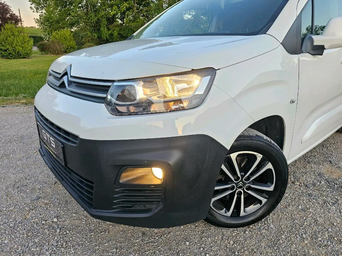 2020 Citroën Berlingo Driver - Image 3