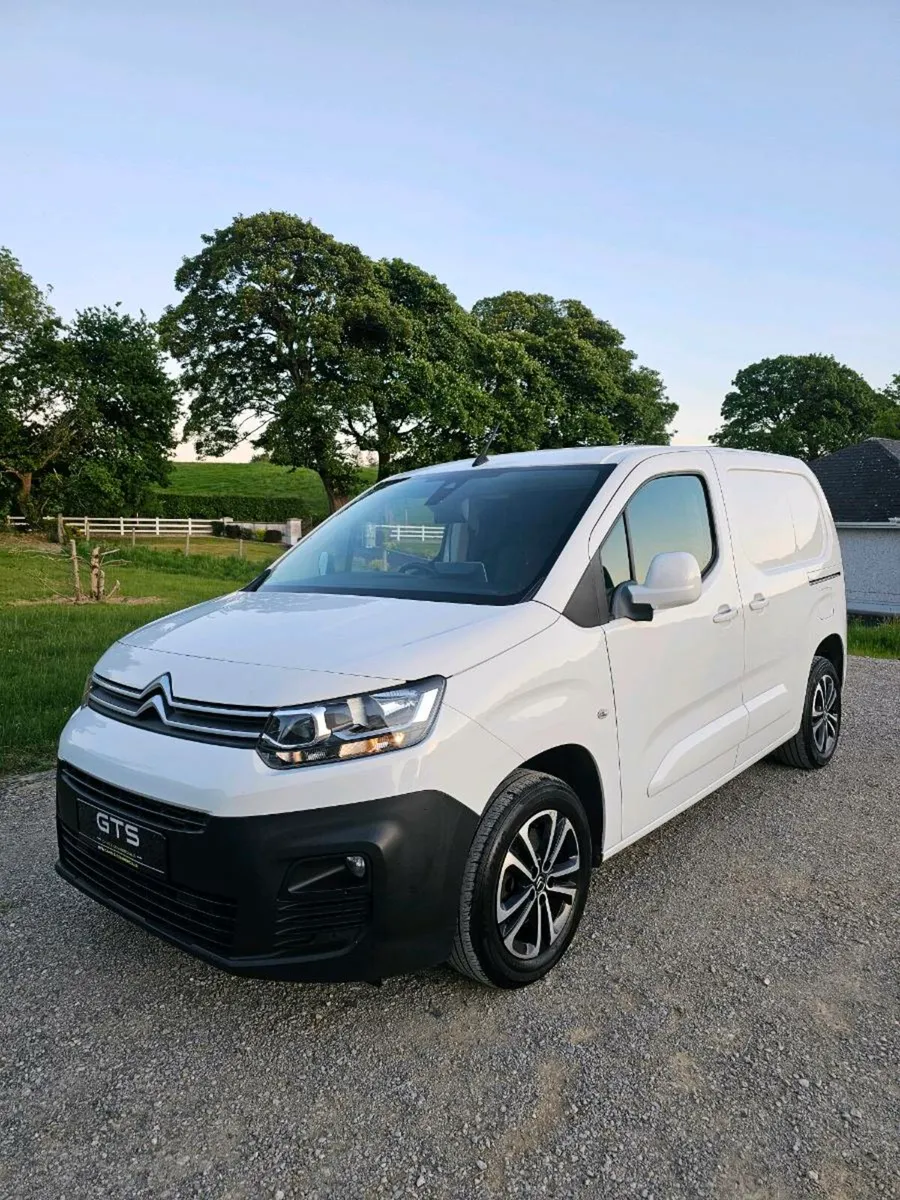 2020 Citroën Berlingo Driver - Image 4