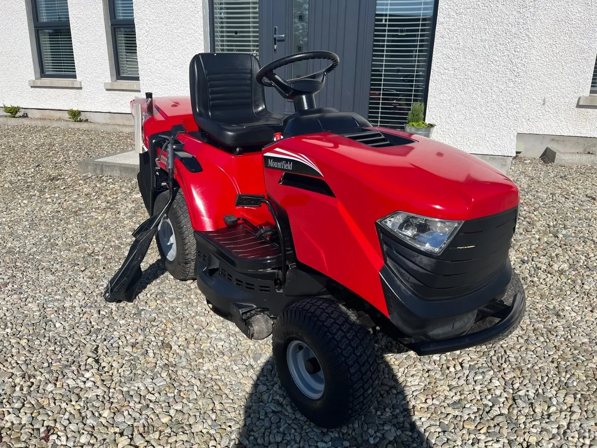 Mountfield 15hp hydrostatic ride on lawnmower - Image 2
