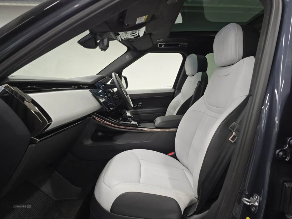 Land Rover Range Rover Sport 3.0 P460e Autobiogra - Image 3
