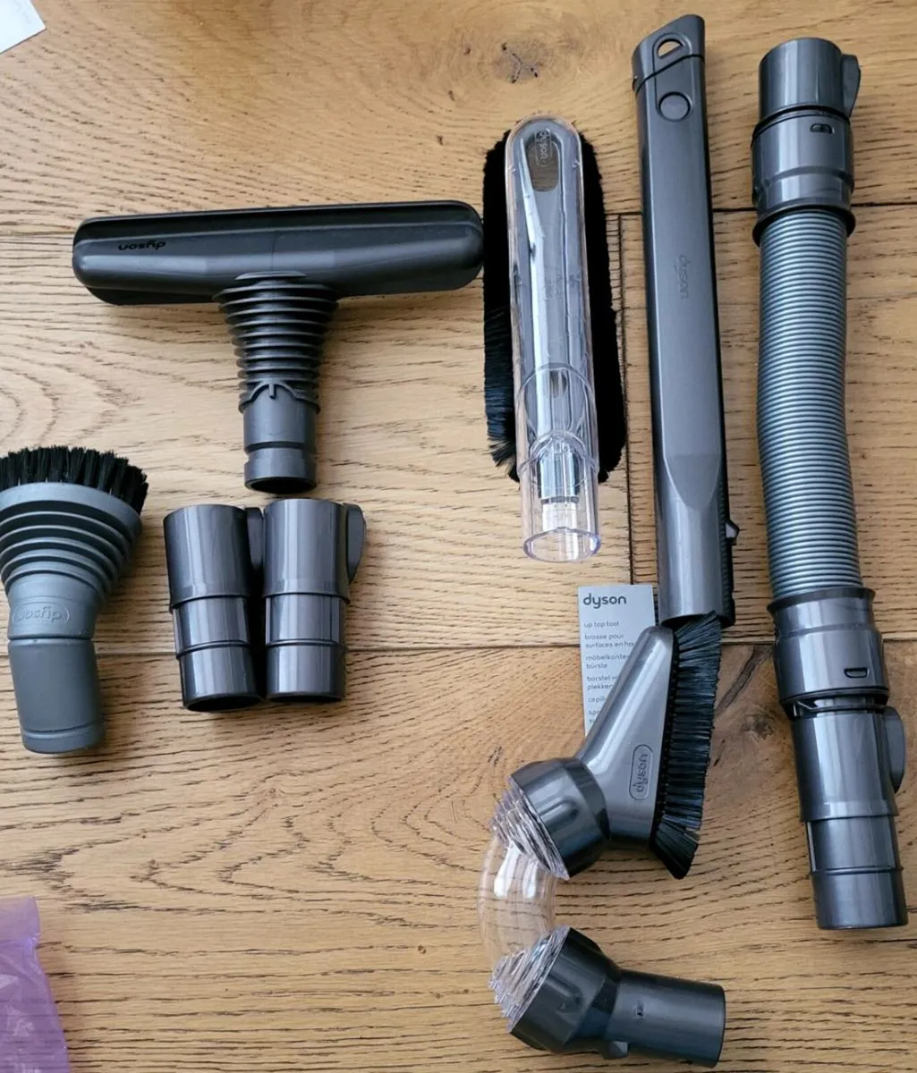 Dyson parts