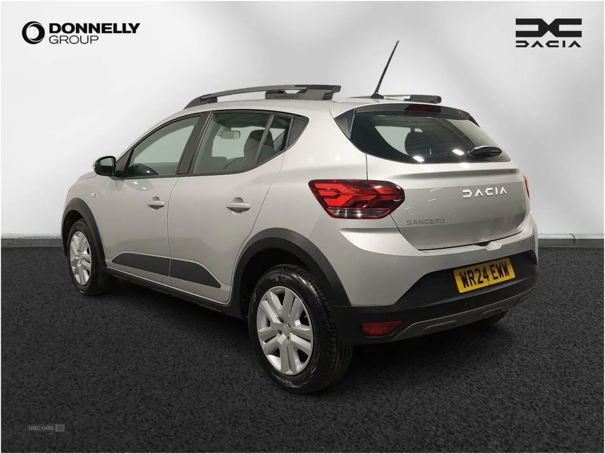 Dacia Sandero Stepway 1.0 TCe Expression 5dr - Image 2
