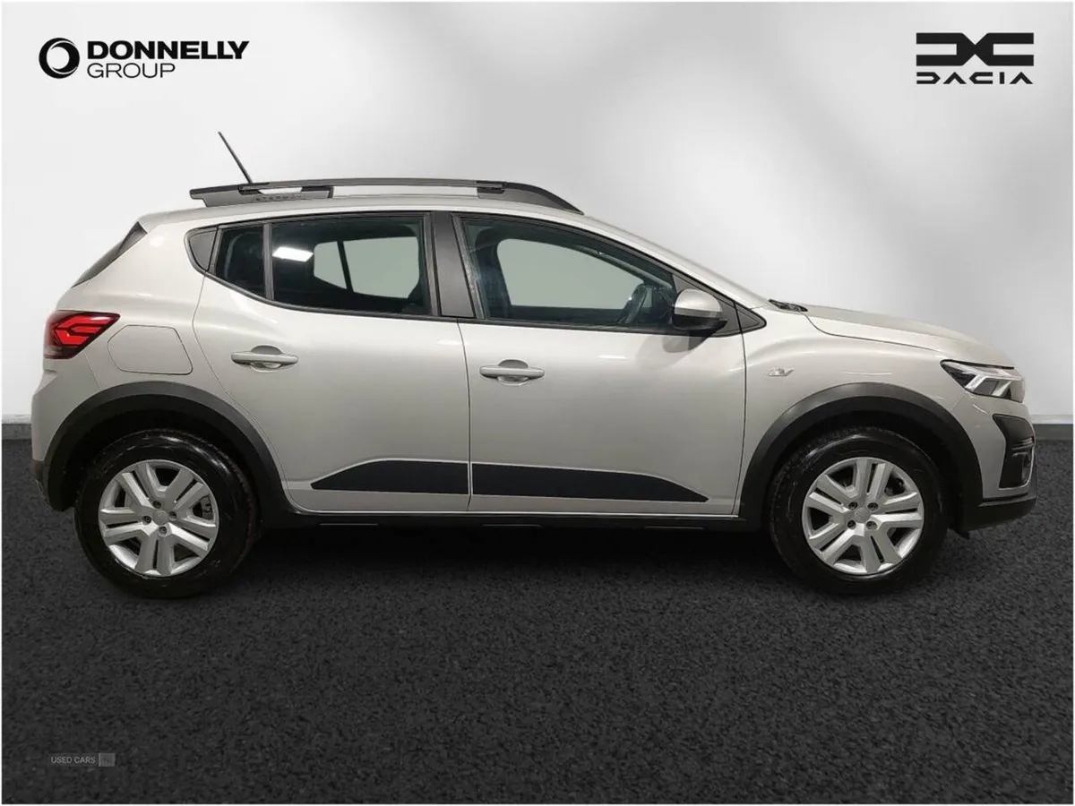 Dacia Sandero Stepway 1.0 TCe Expression 5dr - Image 3