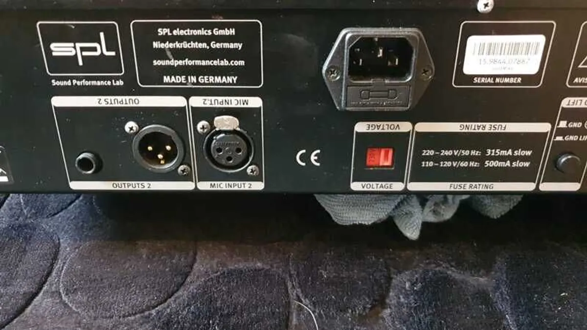 SPL GoldMike Vacuum Tube Stereo Preamplifier 9844 - Image 2