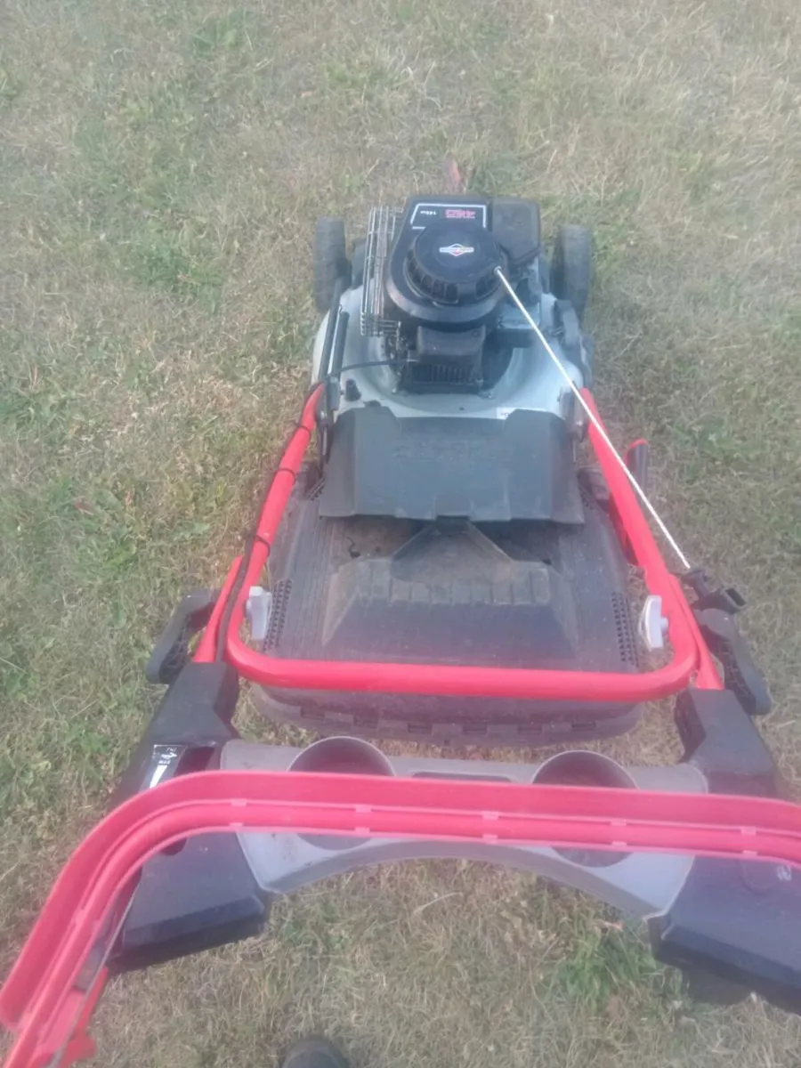Lawnmowers - Image 2