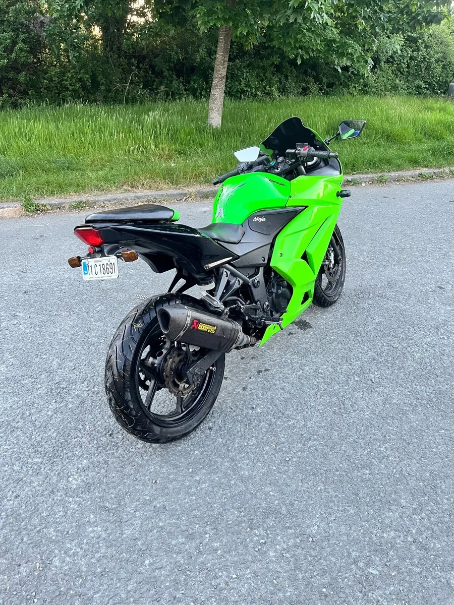 Kawasaki Ninja 250r - Image 4