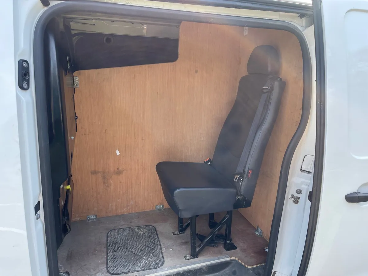 Peugeot Expert 2019 - Image 3