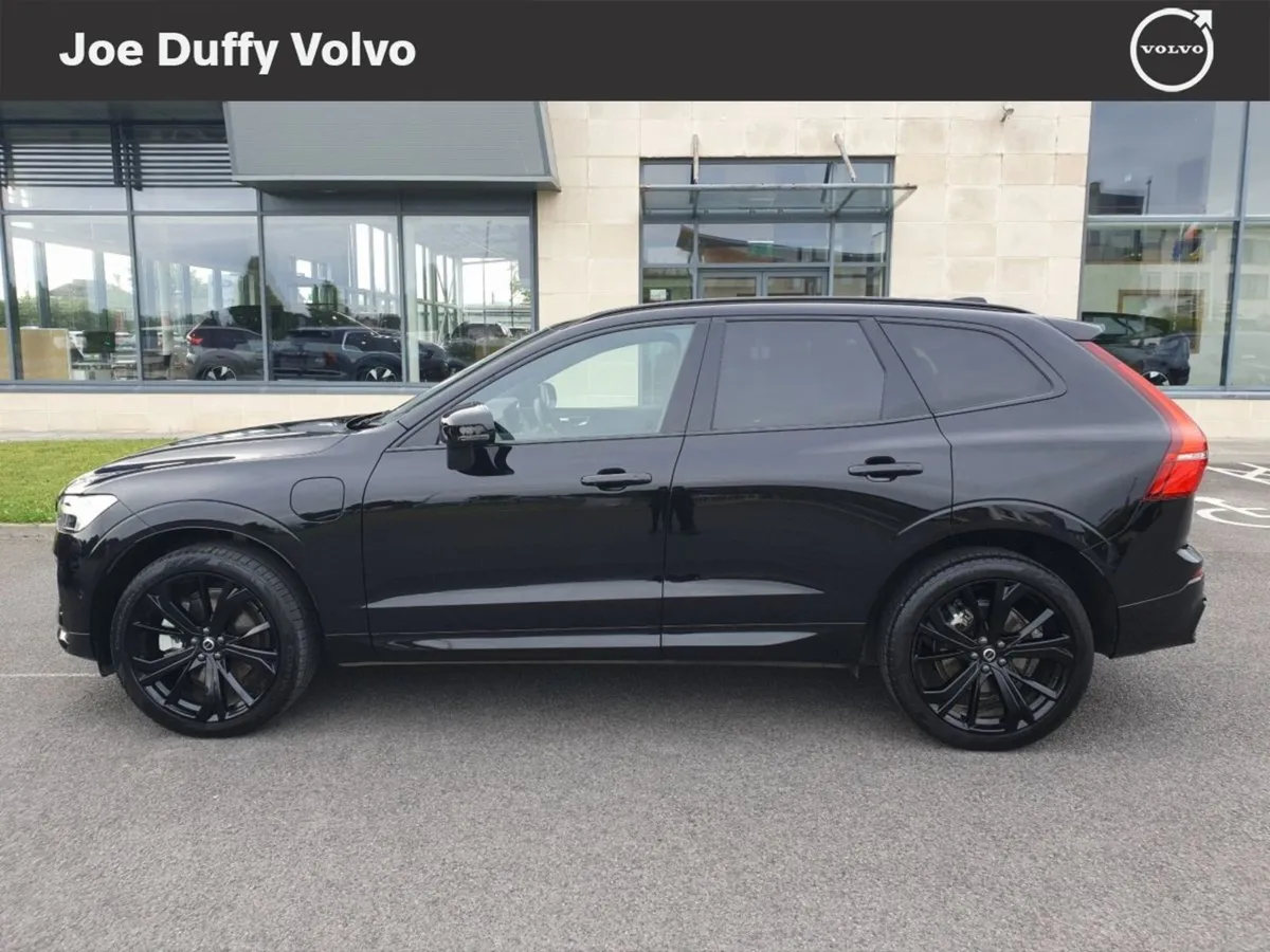 Volvo XC60 Xc60 Black Ed T6 Phev Awd A Plus Black - Image 3