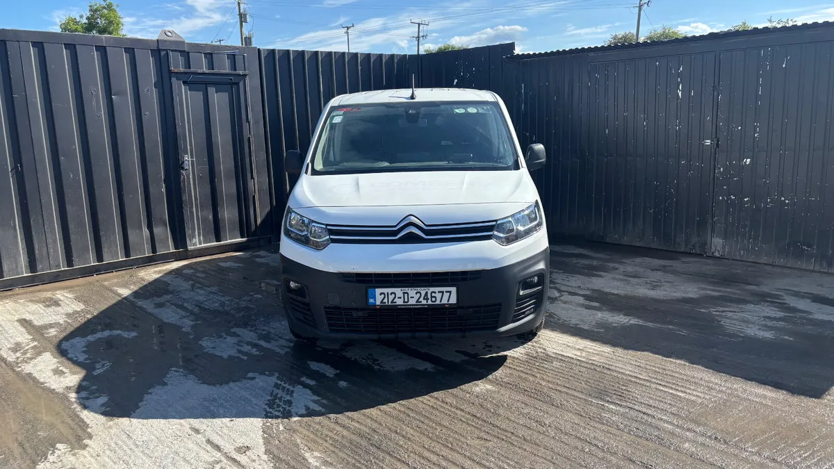2021 Citroen Berlingo - Image 2