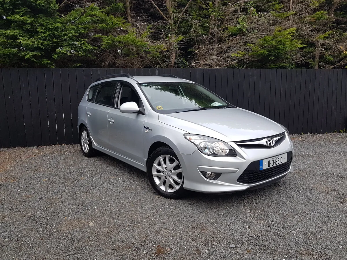 HYUNDAI I30 ... VERY LOW KMS.. NCT TODAY - Image 3